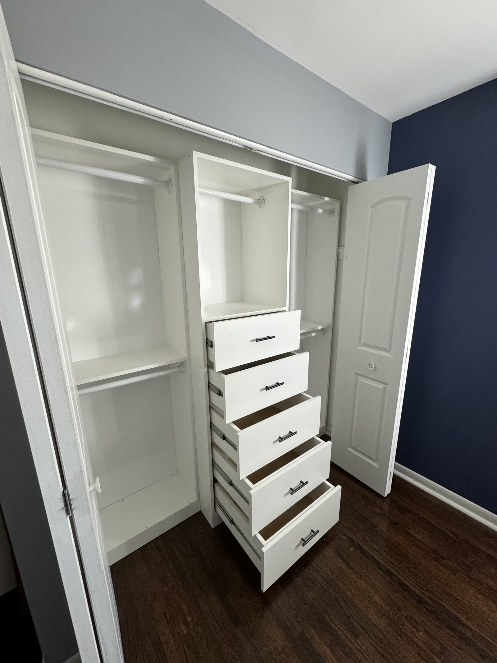 5-Drawer Closet Tower